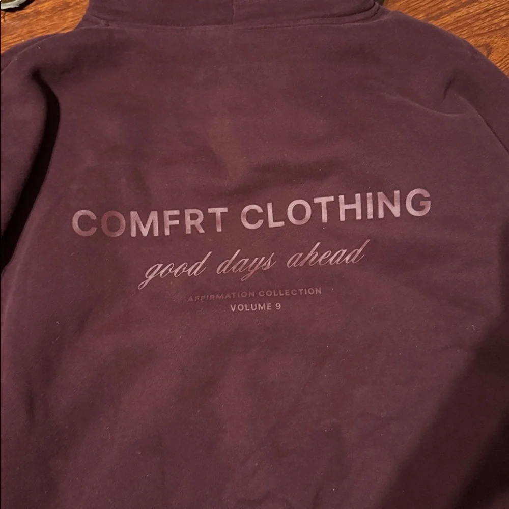 Comfrt Affirmation Collection hoodie size 2XL in deep maroon - Picture 5 of 5